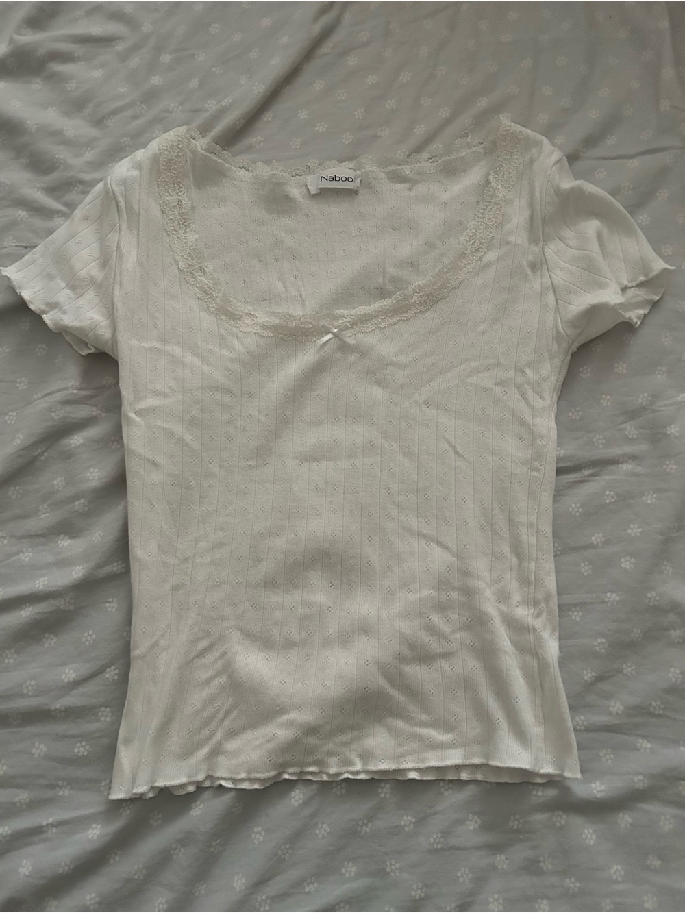 White Lace-Trim Short Sleeve Scoop Neck Tee